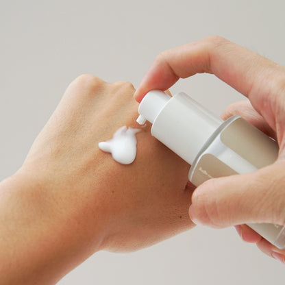 WITHOUT Skincare Essential Moisture texture detail
